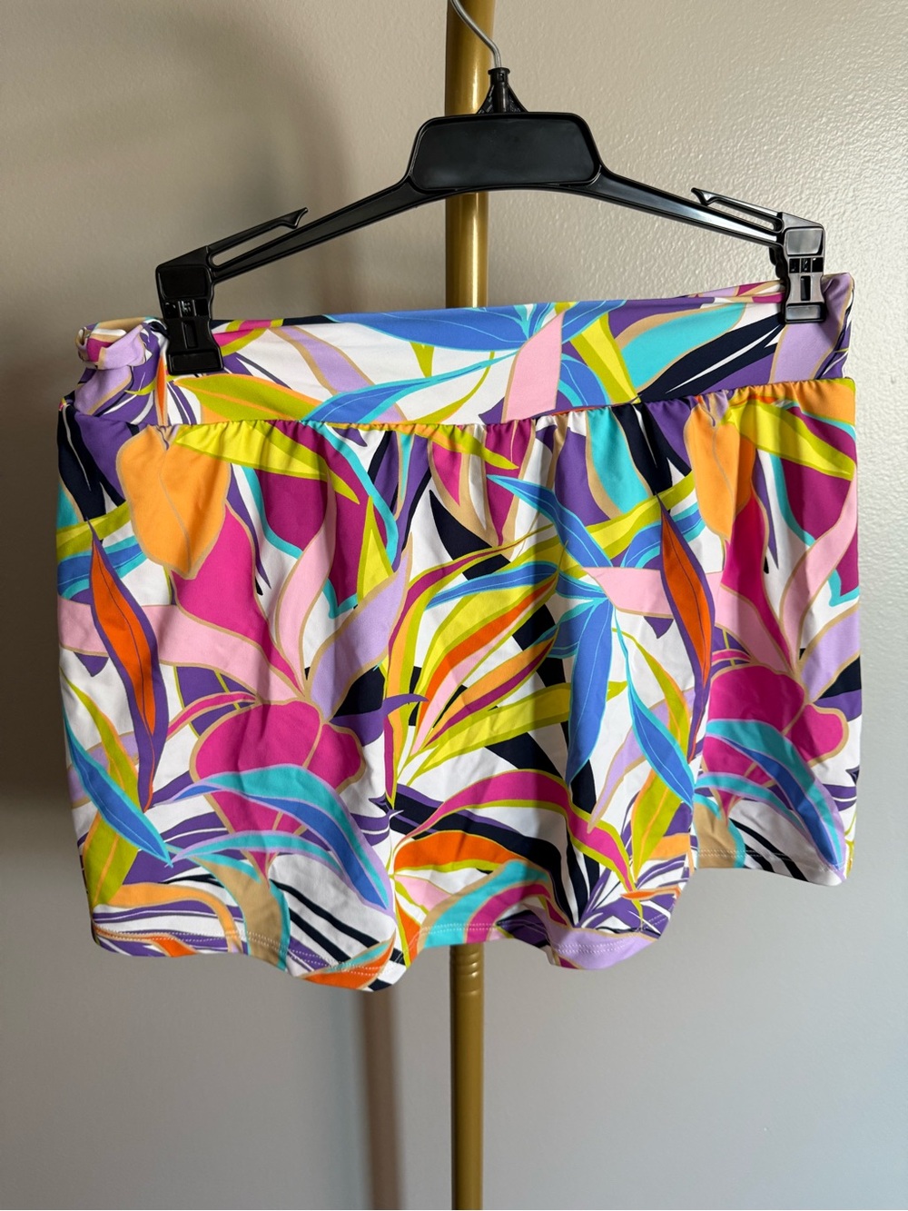 NWT Bleu Rod Beattie Swim Skirt Cover-Up – Tropical Print (Size 6) - Picture 3 of 4
